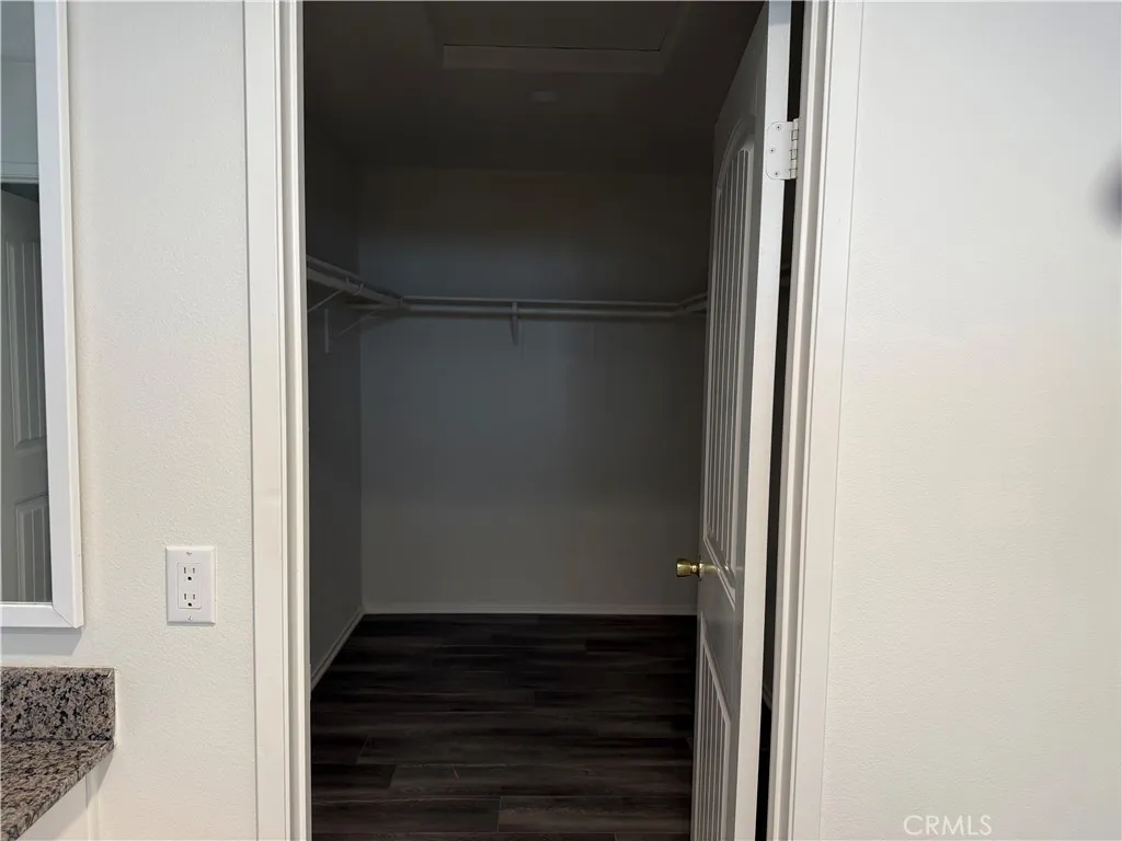 308 Bristolwood Road, Hemet, California 92543 home-pic-18